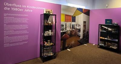 Bild vergr&ouml;&szlig;ern: Spielzeugausstellung_Tabakmuseum_B�nde_1