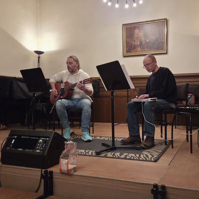 Bild vergr&ouml;&szlig;ern: Biennale - Konsum und Nachhaltigkeit 2025